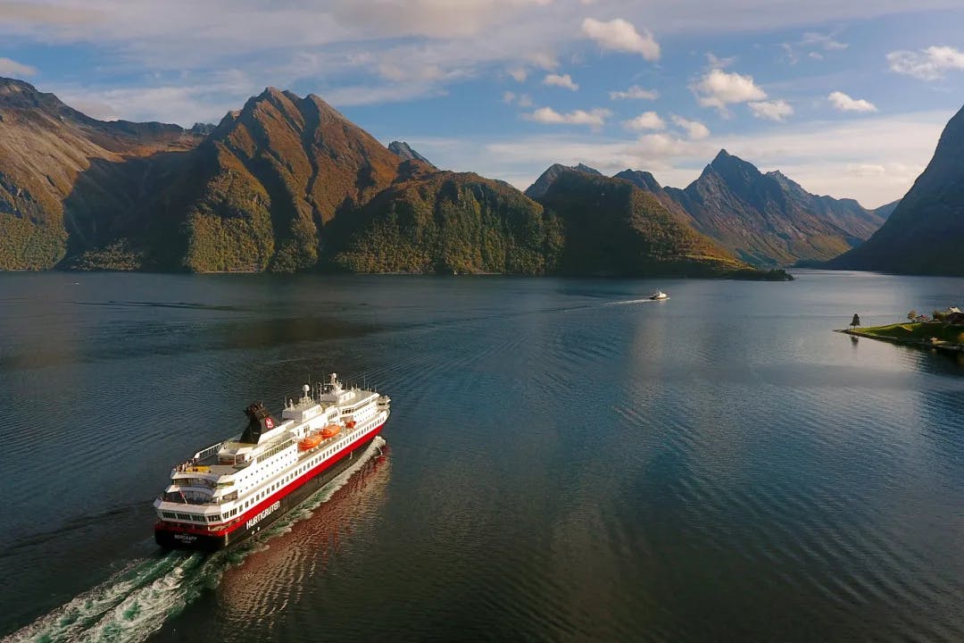 Von den West Fjorden zur Hauptstadt der Arktis